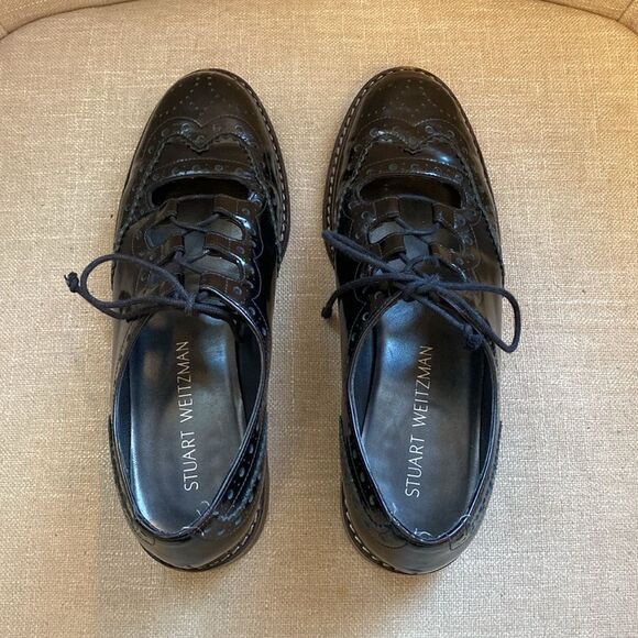 Stuart Weitzman Mrgill Lace-Up
Leather Oxford - Picture 17 of 17